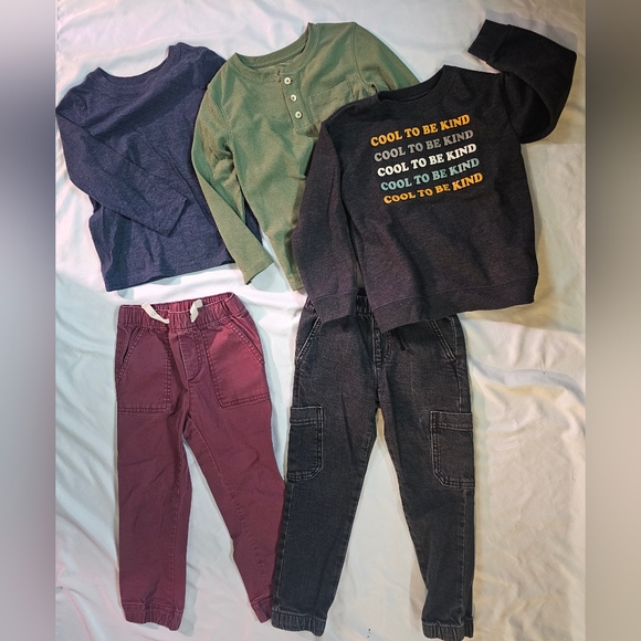 Set Of Boys Clothes- Long-Sleeve Shorts, Sweatshirt, Pants- Cool To Be Kind- 4T - Picture 2 of 14